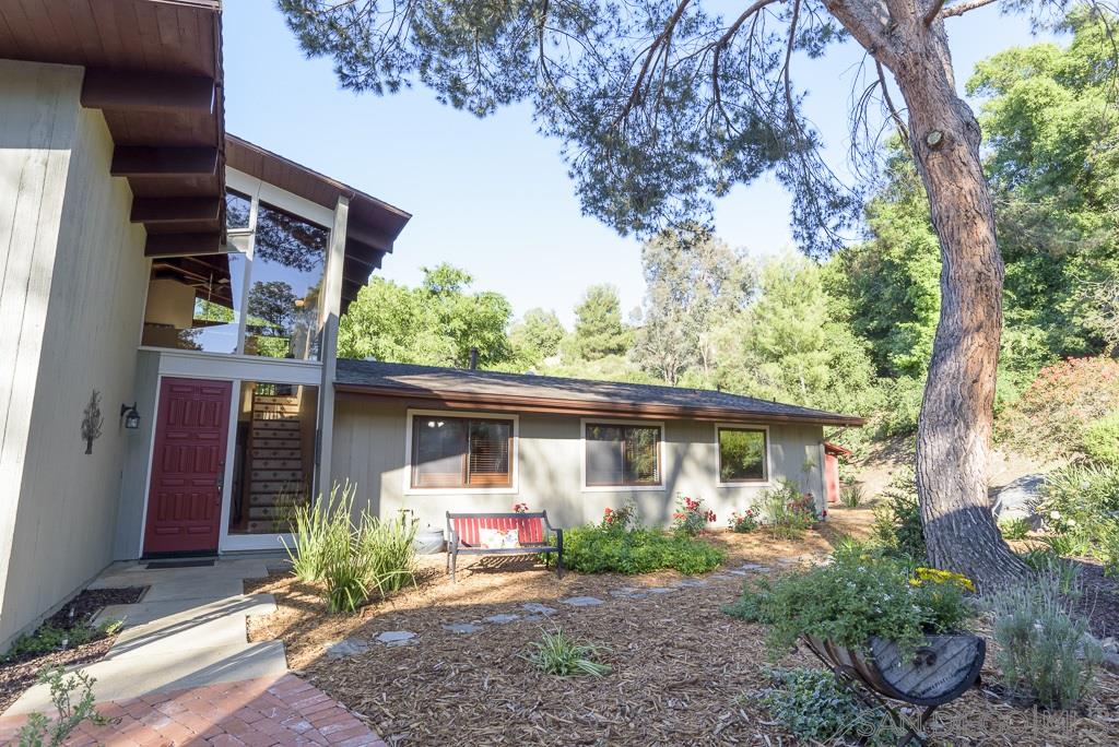 13392 Fallen Leaf Road Poway, CA 92064 - Photo 3 of 25