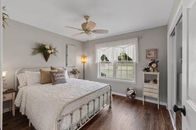 $385,000 | 15431 Columbia Highway, Lynnville, TN 38472