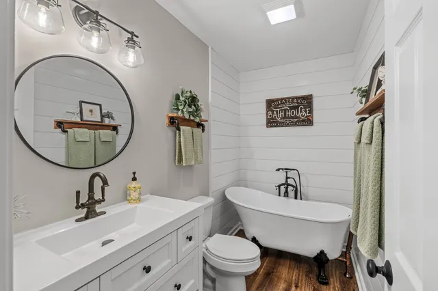 $385,000 | 15431 Columbia Highway, Lynnville, TN 38472