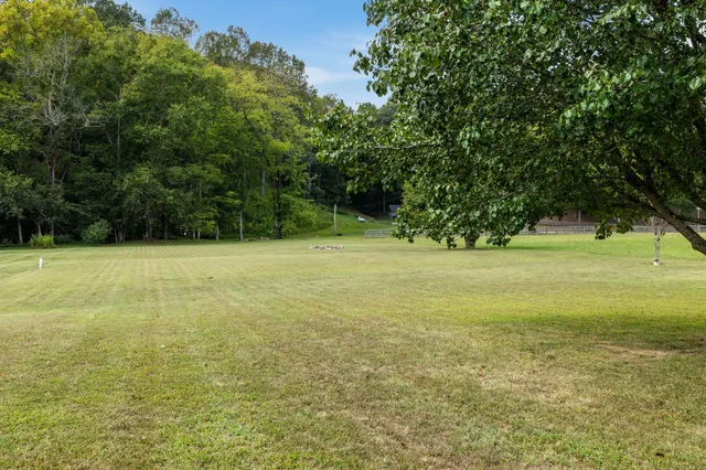 $385,000 | 15431 Columbia Highway, Lynnville, TN 38472