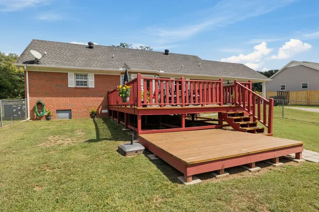 $385,000 | 15431 Columbia Highway, Lynnville, TN 38472