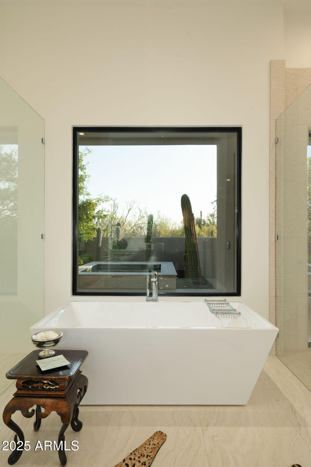 10040 East Happy Valley Road, Unit 40 Scottsdale, AZ 85255 - Photo 22 of 65 Primary Bathtub