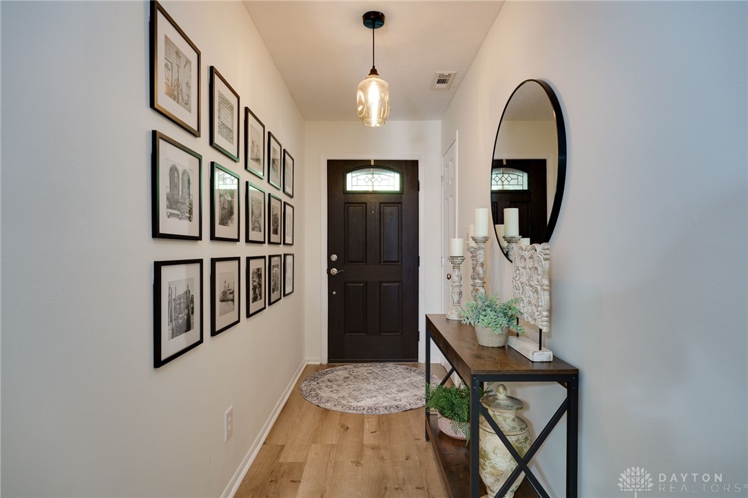 3960 Klepinger Road Dayton, OH 45405 - Photo 3 of 35 Gallery Image 3