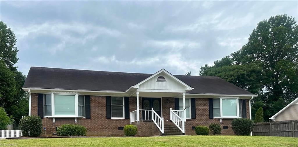 2308 Leeds Avenue High Point, NC 27265 - Photo 1 of 25