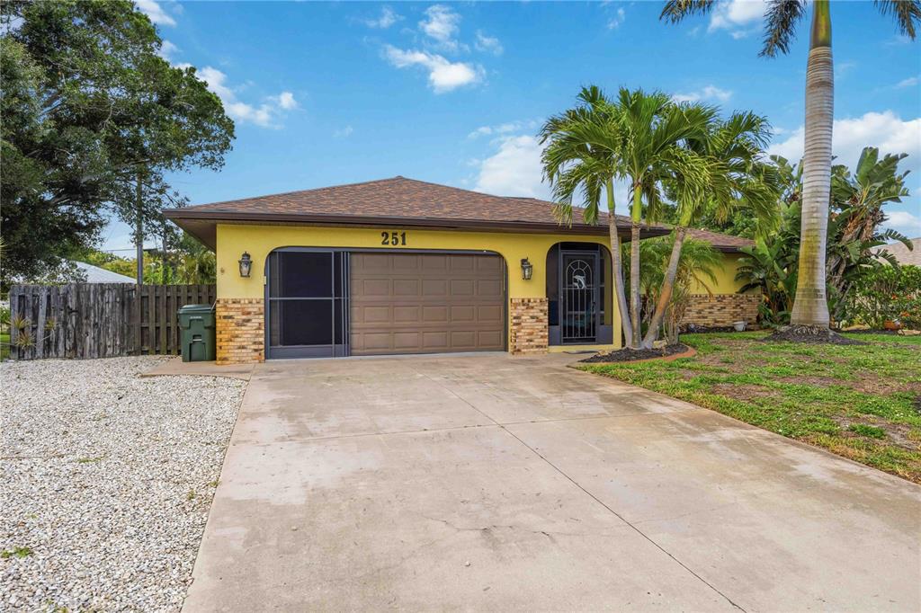 251 Plantation Road Venice, FL 34293 - Photo 2 of 66