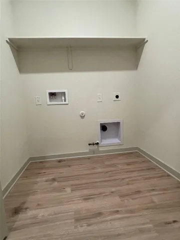 $2,000 | 13900 Zuhause Drive, Pflugerville, TX 78660