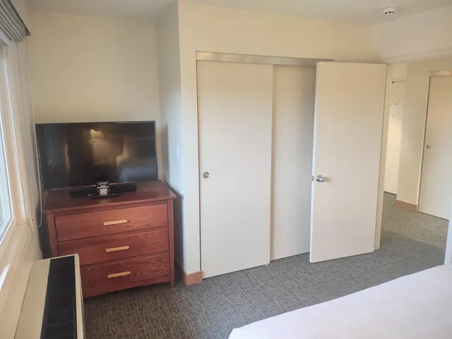 $129,000 | 228 East Mountain Road, Unit D GRAND HOTEL 251 III (HALL), Killington, VT 05751