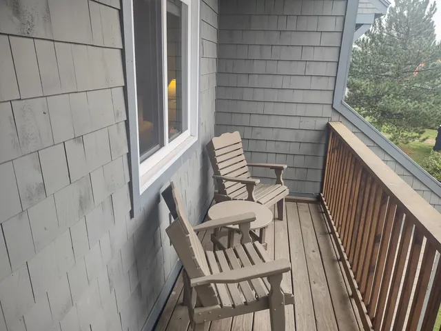 $129,000 | 228 East Mountain Road, Unit D GRAND HOTEL 251 III (HALL), Killington, VT 05751