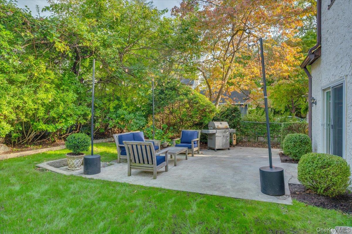 15 Kingsbury Road New Rochelle, NY 10804 - Photo 5 of 11