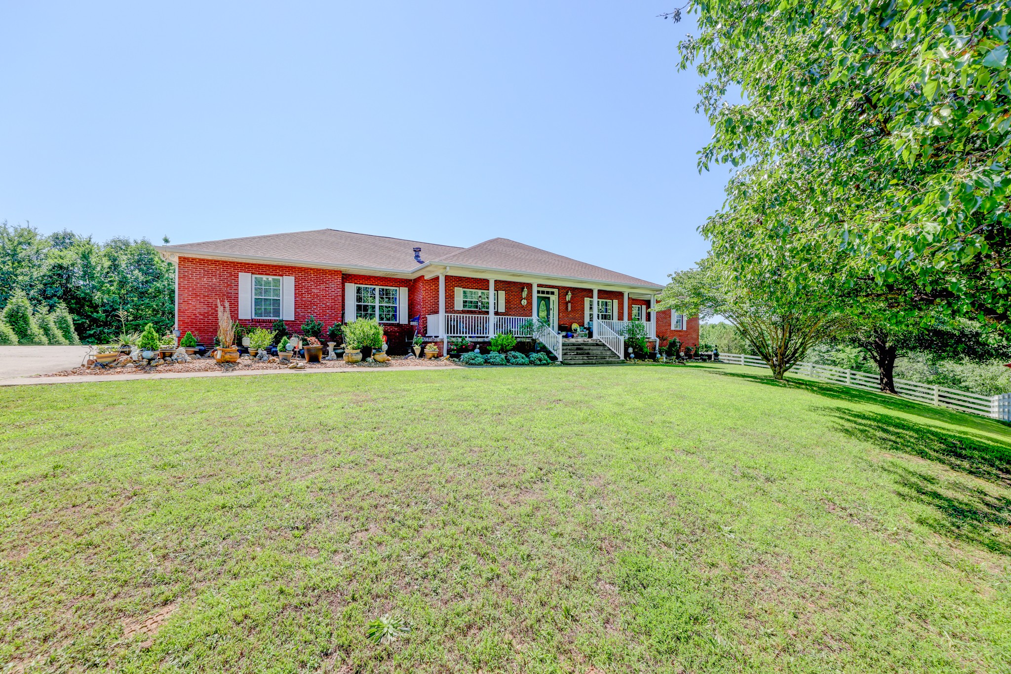 2251 Davidson Graveyard Road Clarksville, TN 37043 - Photo 3 of 78