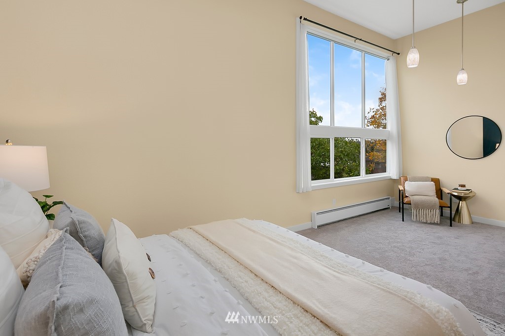 756 North 72nd Street, Unit 202 Seattle, WA 98103 - Photo 11 of 24 Gallery Image 11
