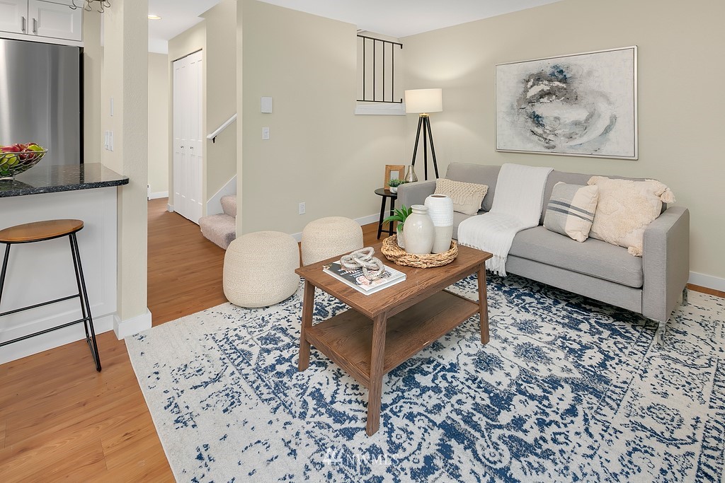 756 North 72nd Street, Unit 202 Seattle, WA 98103 - Photo 8 of 24 Gallery Image 8