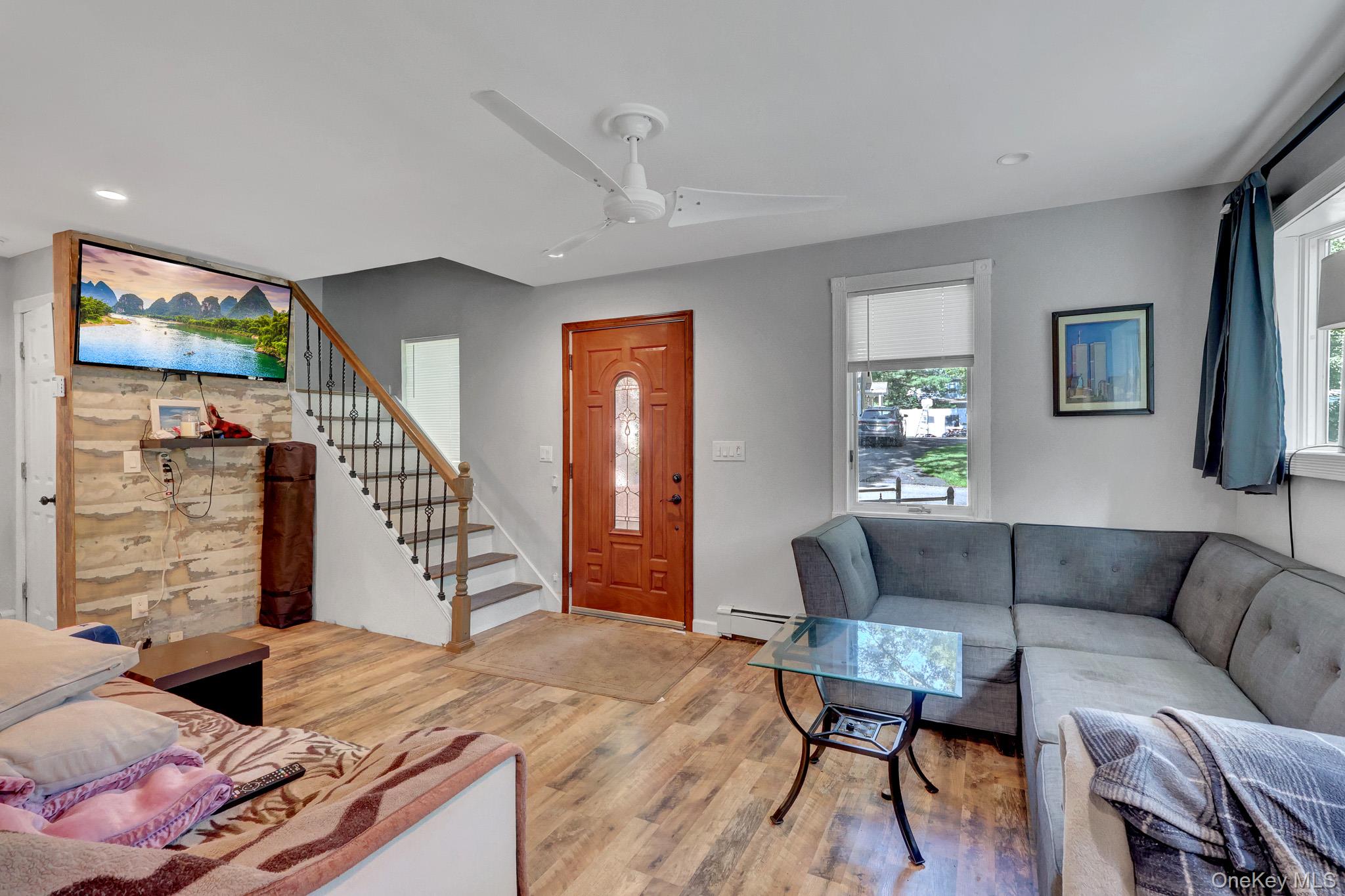 14 Neponsit Road Sound Beach, NY 11789 - Photo 7 of 23