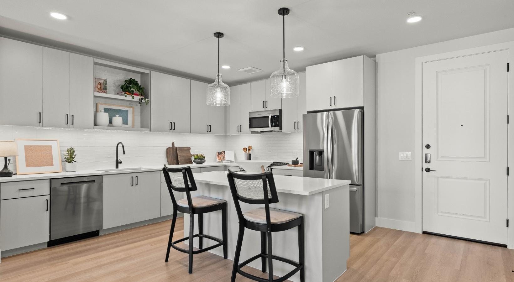 500 East Rivulon Boulevard, Unit A6 Gilbert, AZ 85297 - Photo 10 of 32 Photo #10
