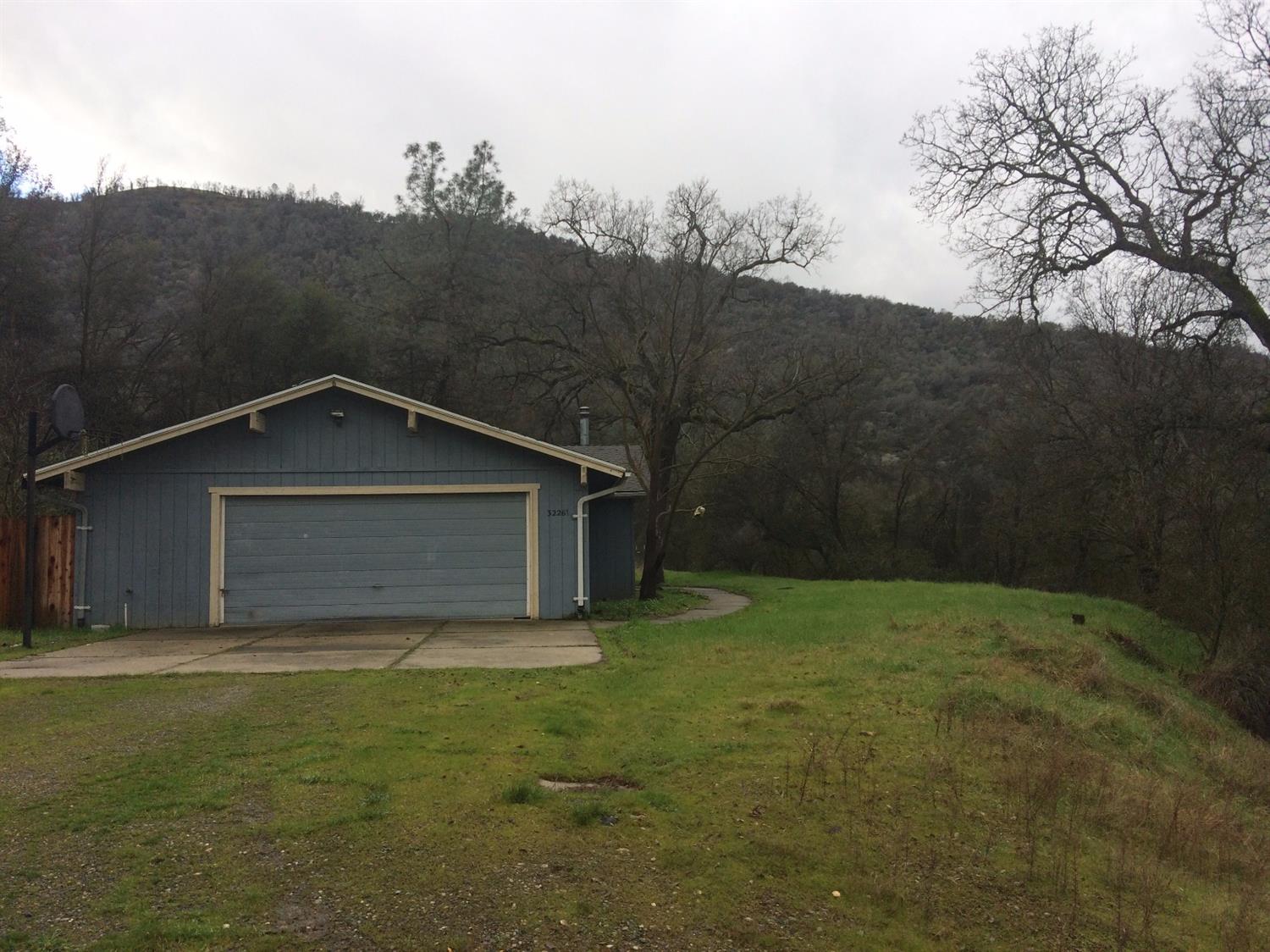32267 Sycamore Road Tollhouse, CA 93667 - Photo 3 of 21 Gallery Image 3