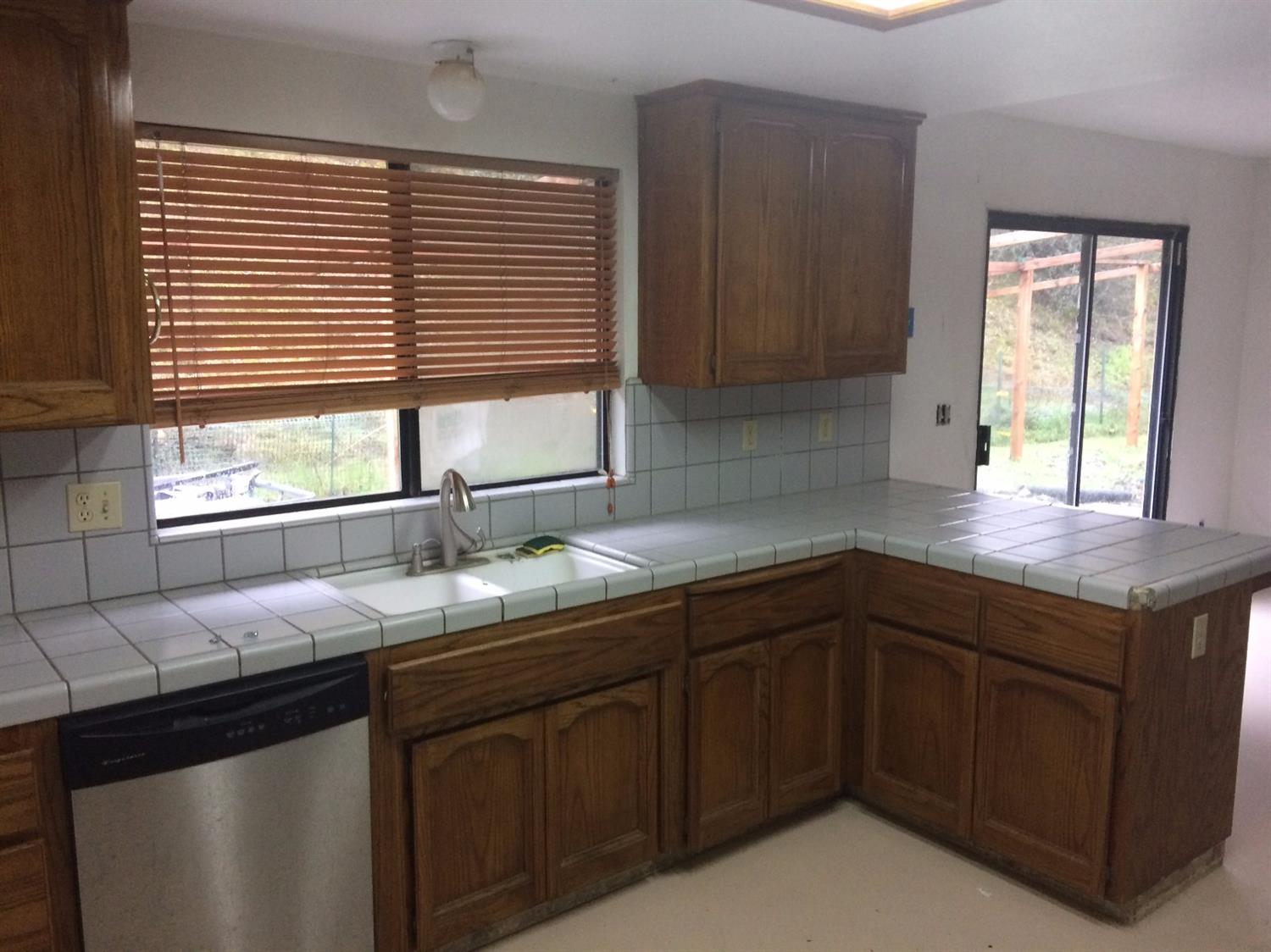 32267 Sycamore Road Tollhouse, CA 93667 - Photo 5 of 21 Gallery Image 5