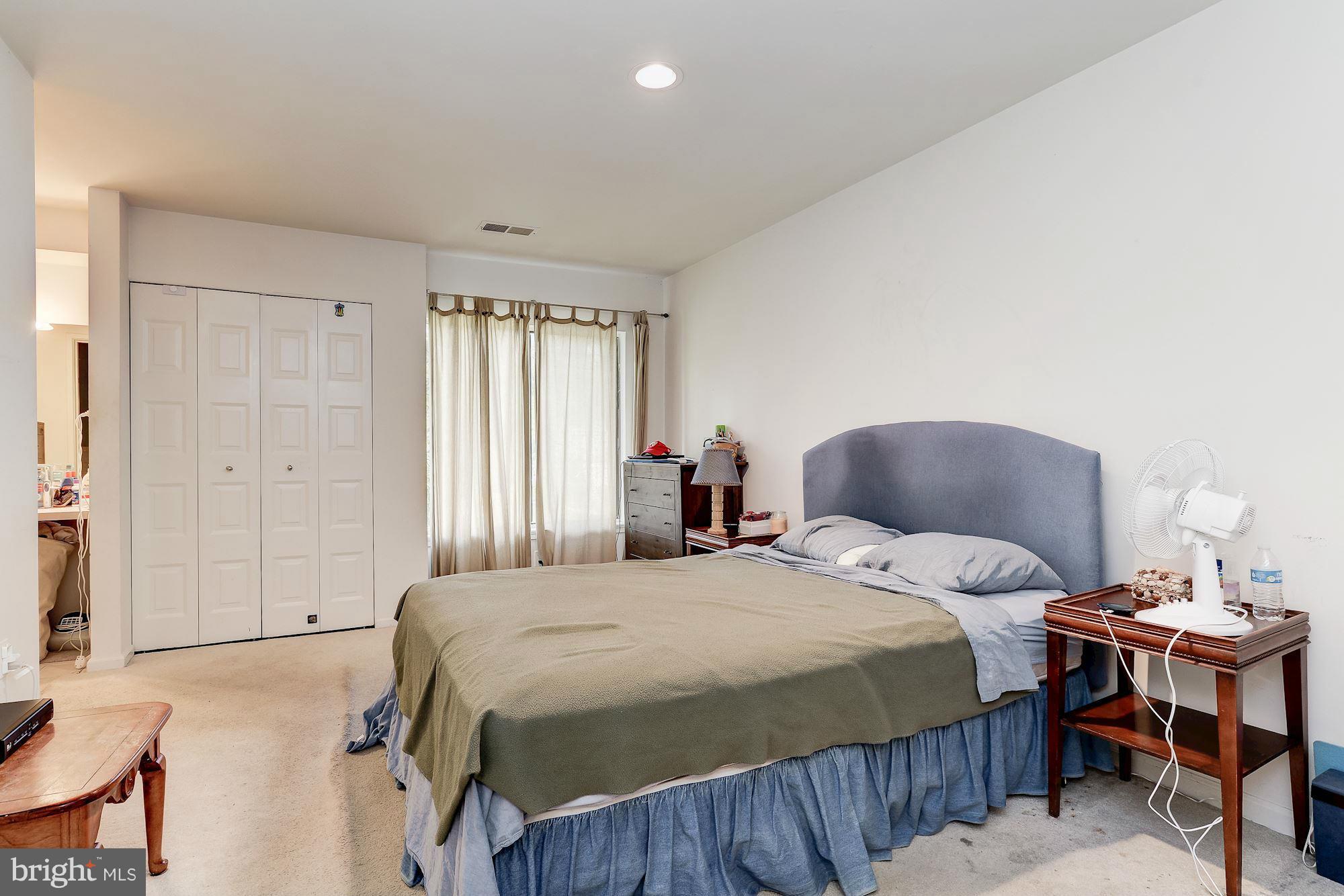 8064 Inverness Ridge Road Potomac, MD 20854 - Photo 14 of 24 Bedroom (Master)