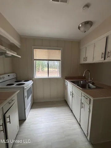 $74,900 | 5620 Hearn Street, Jackson, MS 39206