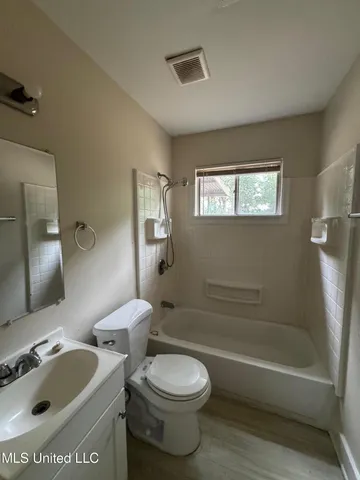 $74,900 | 5620 Hearn Street, Jackson, MS 39206