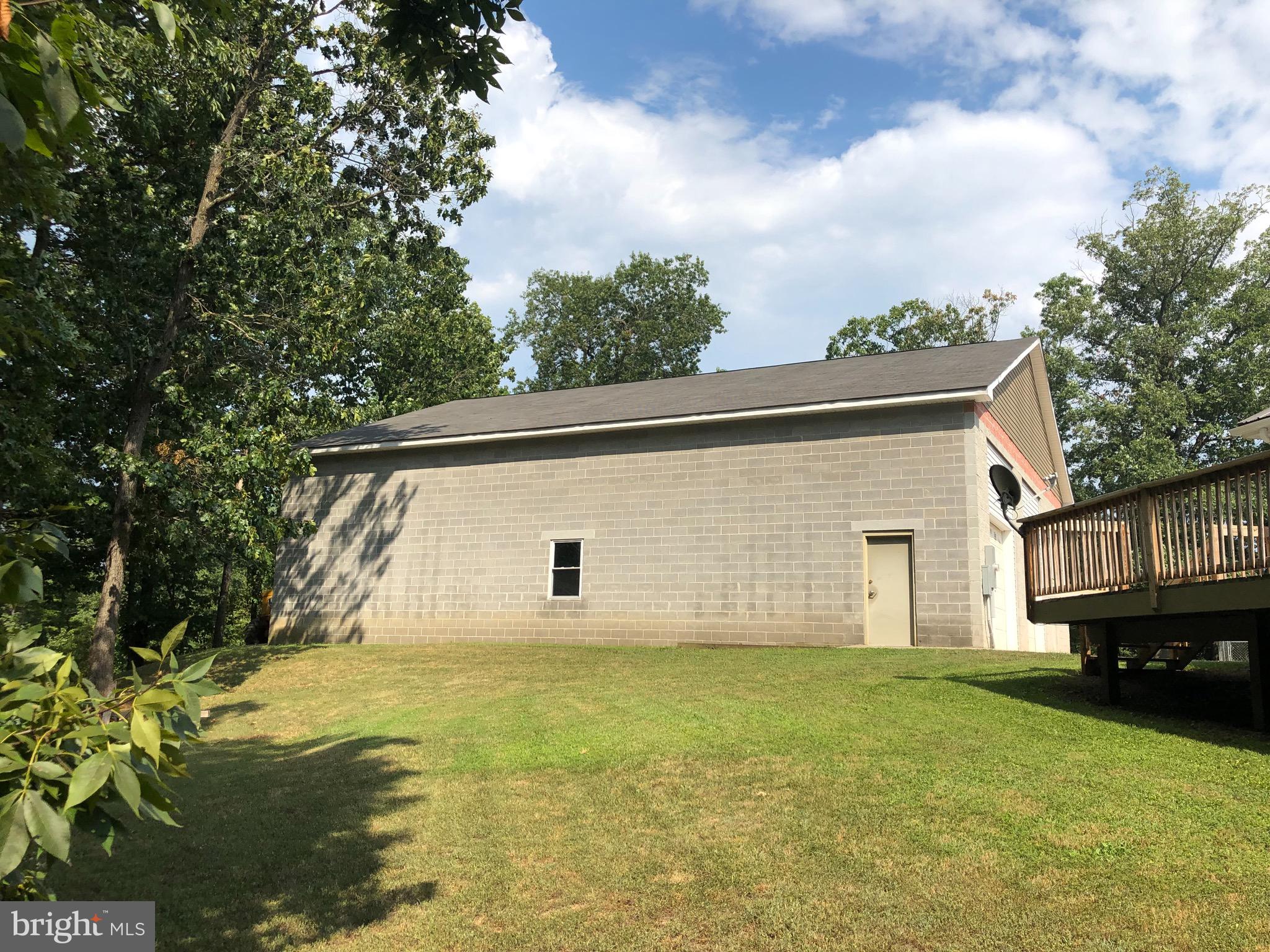 1730 Fulton Road Hedgesville, WV 25427 - Photo 22 of 24 Side view of Garage