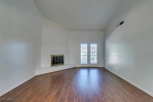 $1,800 | 1850 Camino Verde Lane, Las Vegas, NV 89119