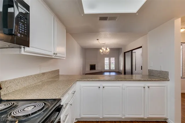 $1,800 | 1850 Camino Verde Lane, Las Vegas, NV 89119