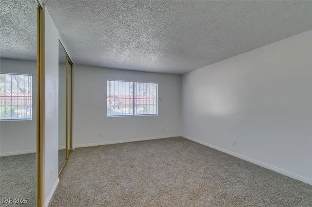 $1,800 | 1850 Camino Verde Lane, Las Vegas, NV 89119