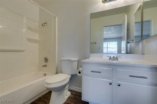 $1,800 | 1850 Camino Verde Lane, Las Vegas, NV 89119