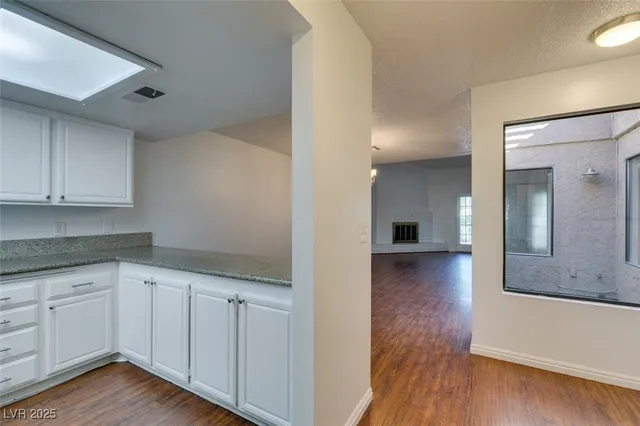 $1,800 | 1850 Camino Verde Lane, Las Vegas, NV 89119