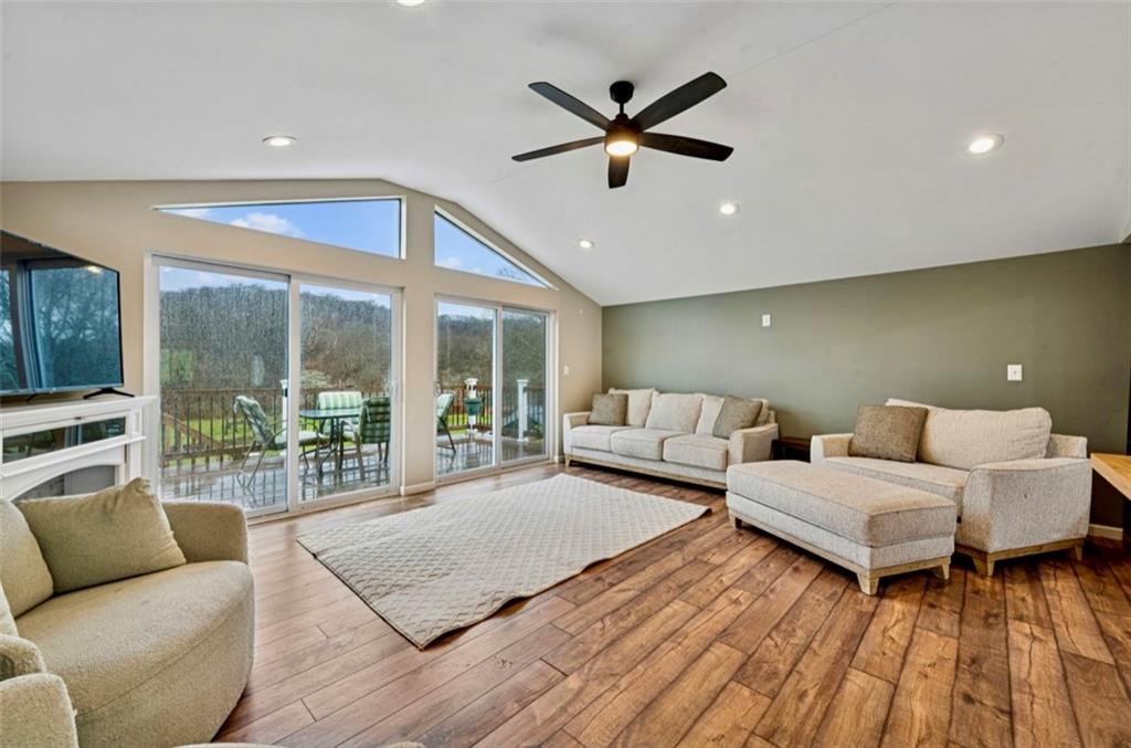 501 Highway 356 Apollo, PA 15613 - Photo 13 of 35 a living room with furniture and a large window