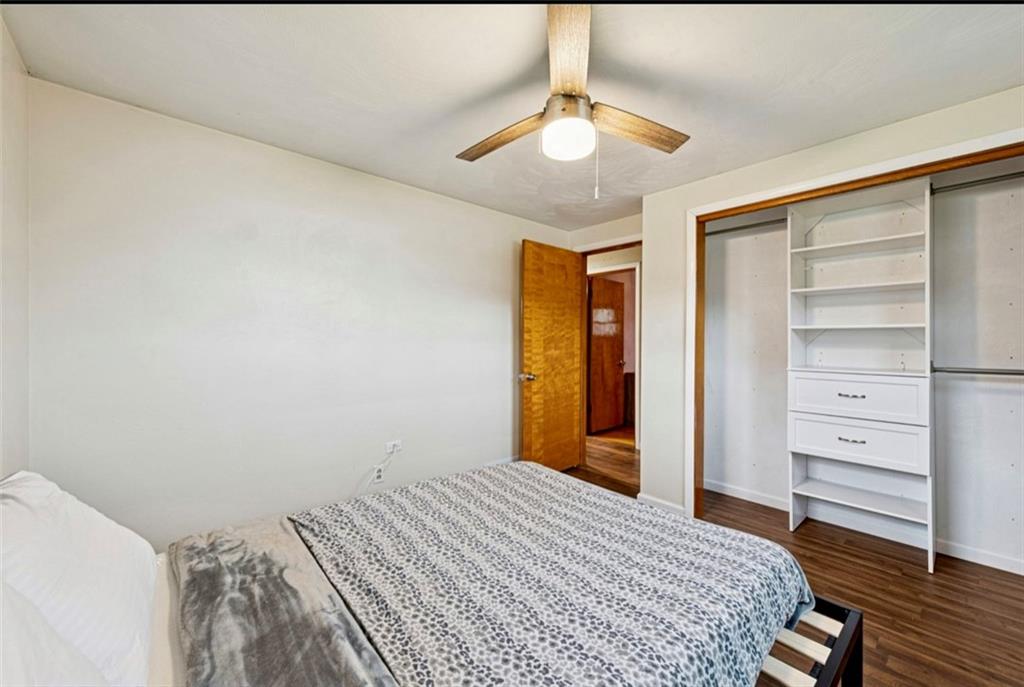 501 Highway 356 Apollo, PA 15613 - Photo 18 of 35 a bedroom with a bed and a dresser