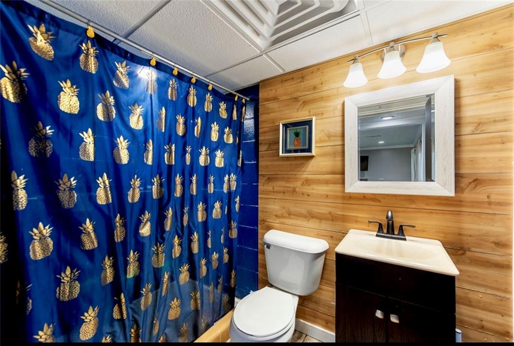 501 Highway 356 Apollo, PA 15613 - Photo 24 of 35 a bathroom with a sink and a toilet