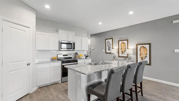 $309,990 | 215 Greenhill Trail, Boyd, TX 76023