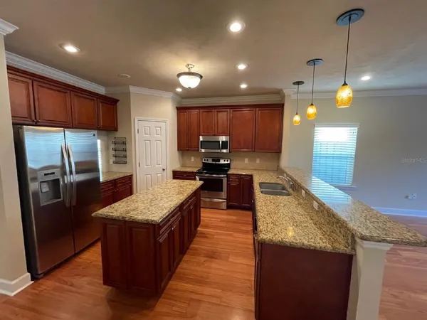 $2,650 | 7763 Southwest 80th Drive, Gainesville, FL 32608
