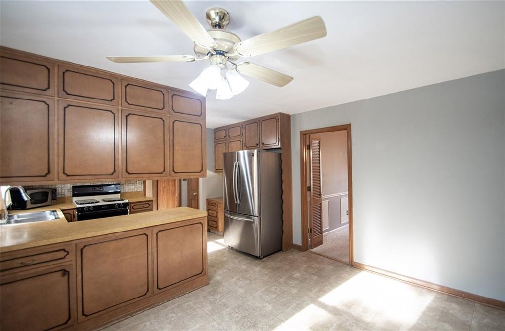 439 Lansdowne Road Indianapolis, IN 46234 - Photo 14 of 38 Gallery Image 14