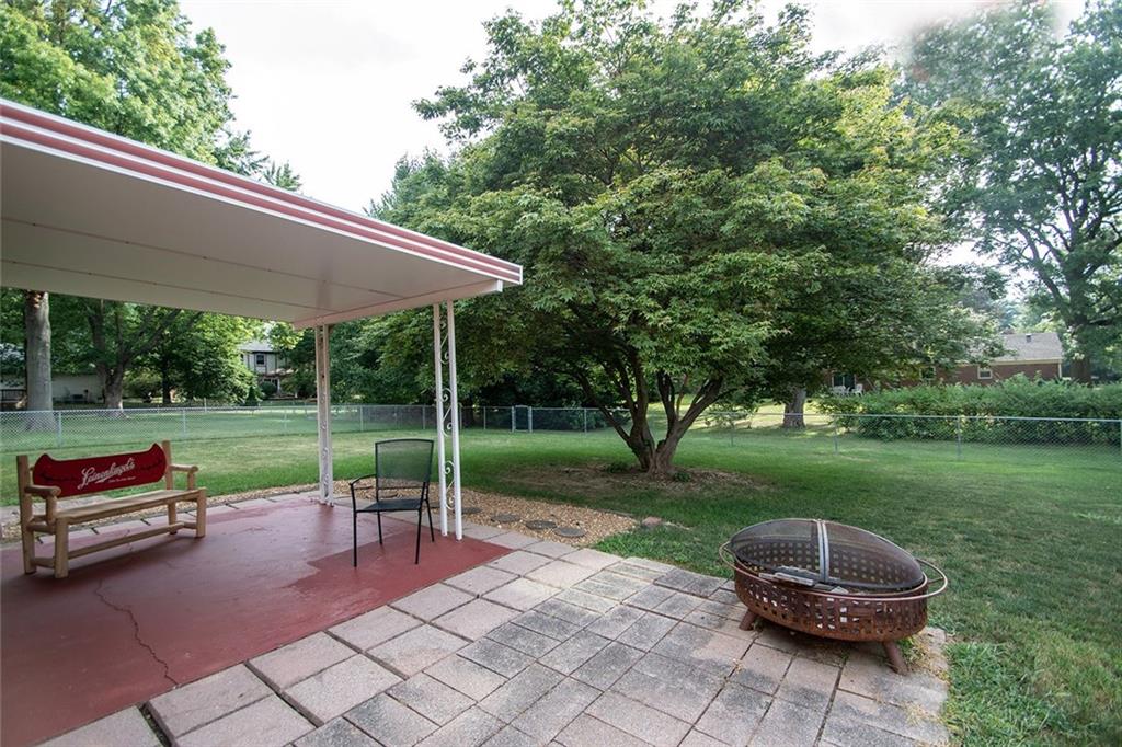 439 Lansdowne Road Indianapolis, IN 46234 - Photo 29 of 38 Gallery Image 29