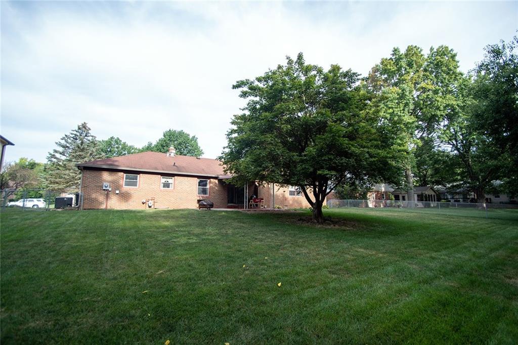 439 Lansdowne Road Indianapolis, IN 46234 - Photo 33 of 38 Gallery Image 33