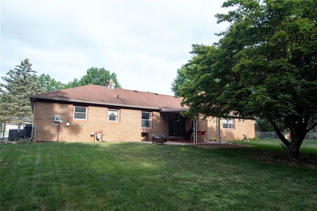 439 Lansdowne Road Indianapolis, IN 46234 - Photo 34 of 38 Gallery Image 34