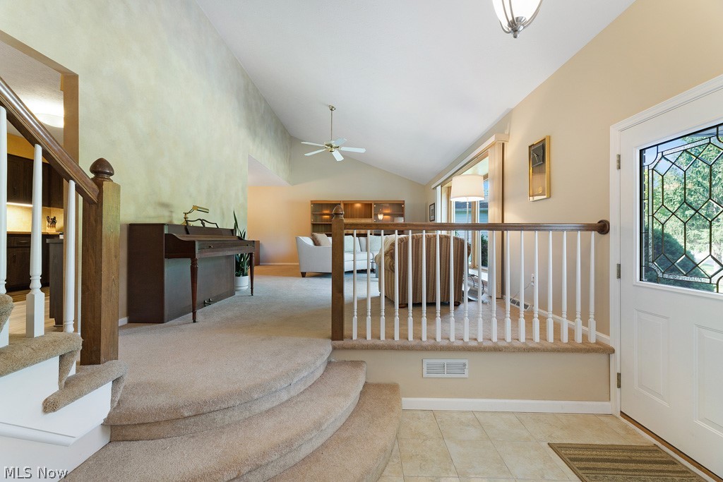 37484 Hunters Ridge Solon, OH 44139 - Photo 2 of 24 Foyer with newer leaded glass front door