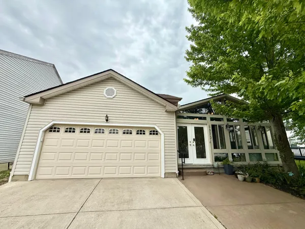 $2,400 | 6370 Bellinger Drive, Galloway, OH 43119