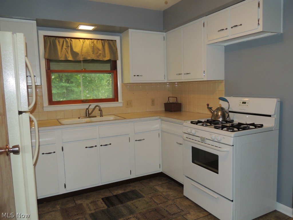 3506 Marian Road Ravenna, OH 44266 - Photo 4 of 12 Gallery Image 4