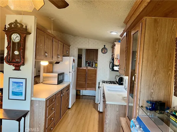 $145,000 | 21001 Plummer Street, Unit 34, Chatsworth, CA 91311