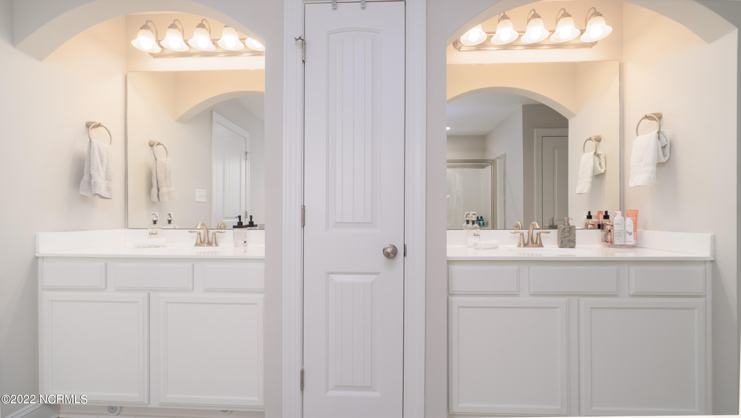 120 Colonial Post Road Jacksonville, NC 28546 - Photo 40 of 59 Master Bathroom