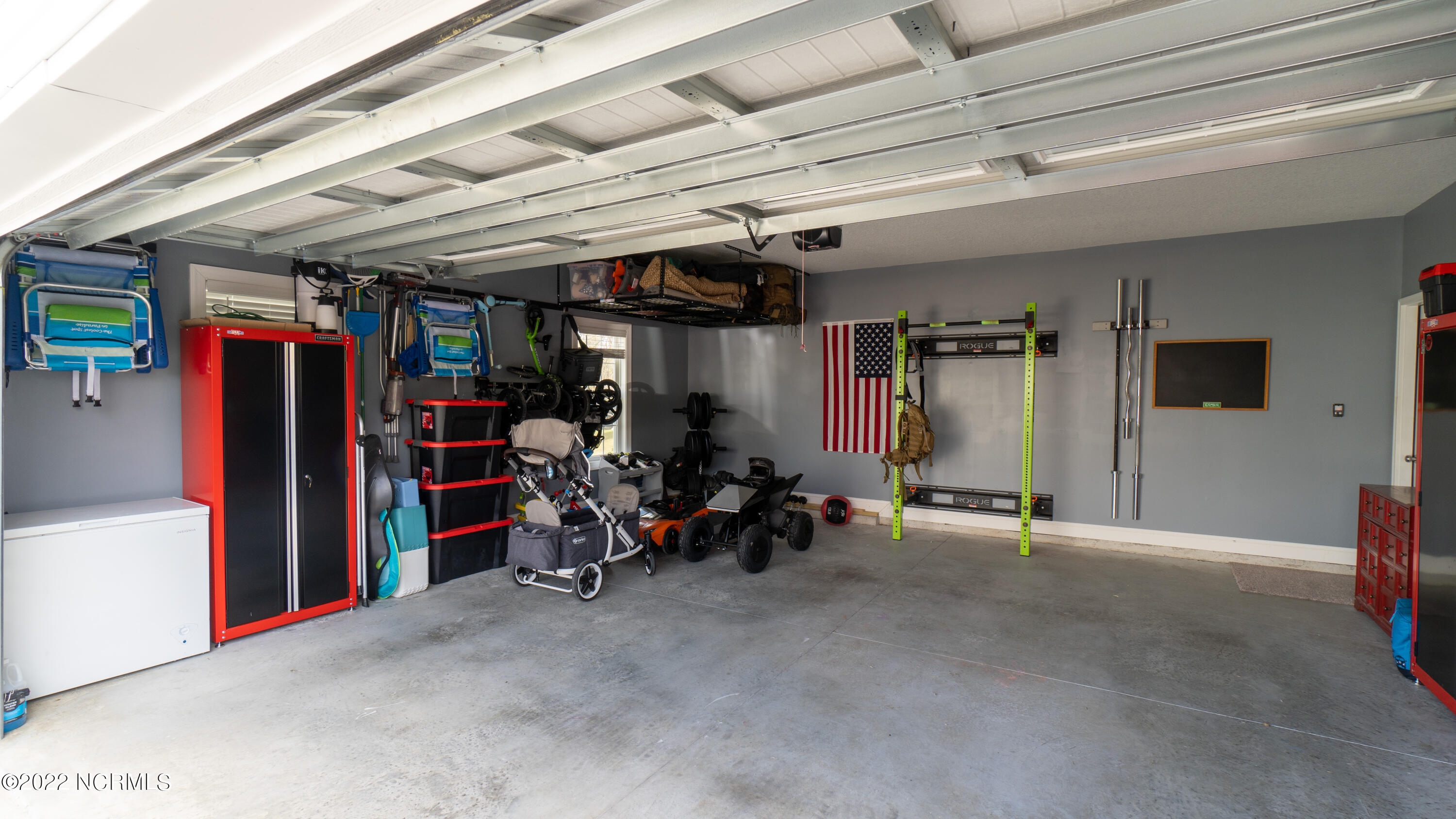 120 Colonial Post Road Jacksonville, NC 28546 - Photo 44 of 59 Garage