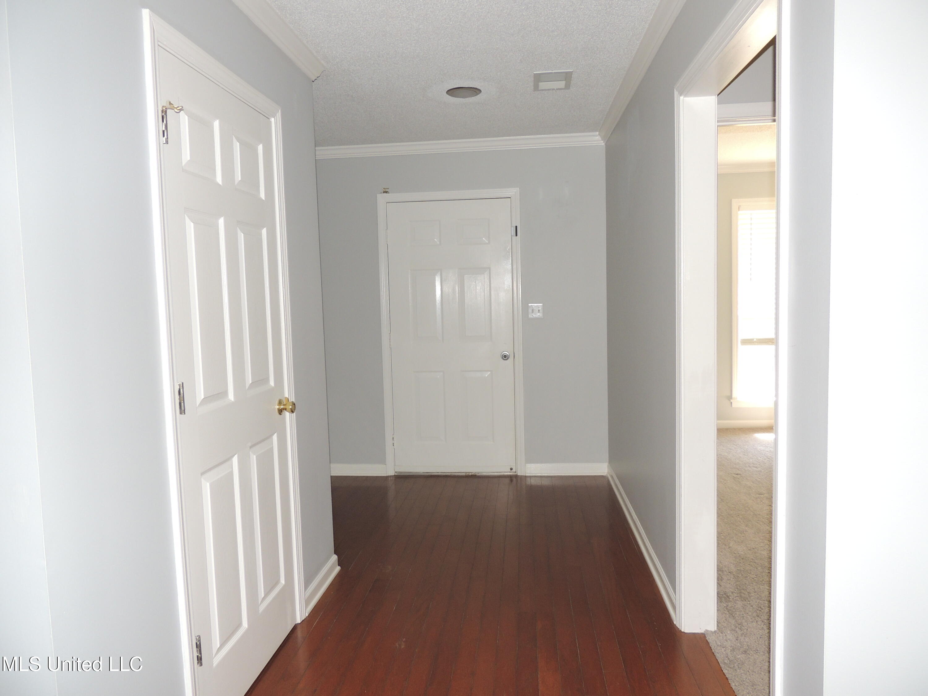 400 Timber Way South Hernando, MS 38632 - Photo 3 of 42 DSCN5110