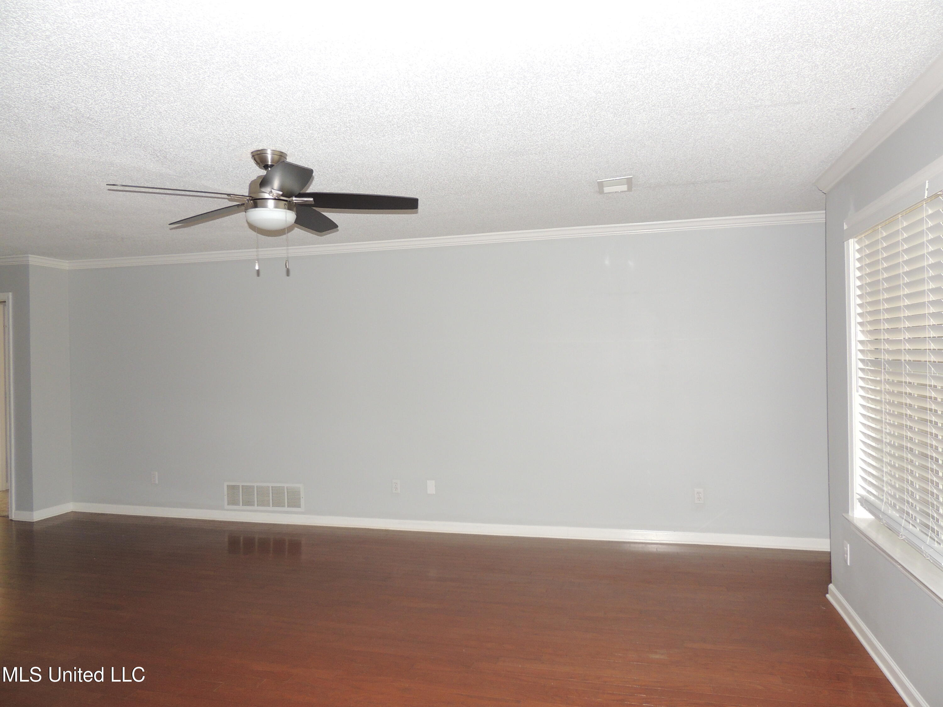 400 Timber Way South Hernando, MS 38632 - Photo 7 of 42 DSCN5117