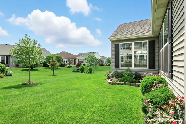 $515,000 | 1855 Alta Drive, Volo, IL 60020