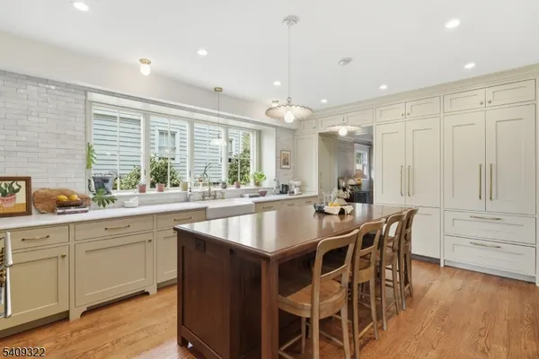 $1,795,000 | 42 Euclid Avenue, Maplewood, NJ 07040