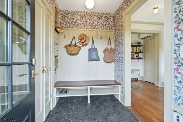 $1,795,000 | 42 Euclid Avenue, Maplewood, NJ 07040