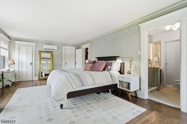 $1,795,000 | 42 Euclid Avenue, Maplewood, NJ 07040